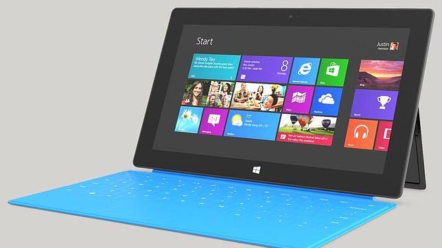Microsoft quiere reflotar su Surface con un corazón nuevo