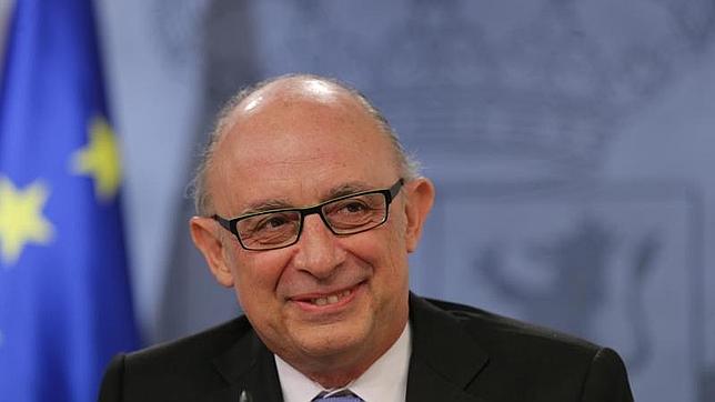 Montoro estudiará aplicar incentivos fiscales para aflorar economía sumergida