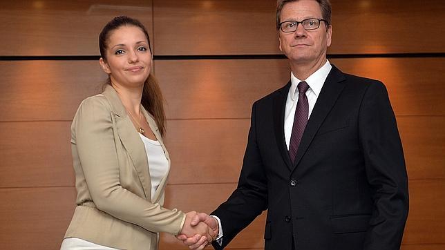 Alemania reitera su oferta de tratar a Timoshenko y critica la «justicia selectiva»