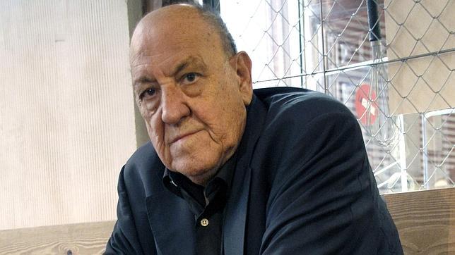 El escritor Javier Tomeo fallece en Barcelona a los 80 años