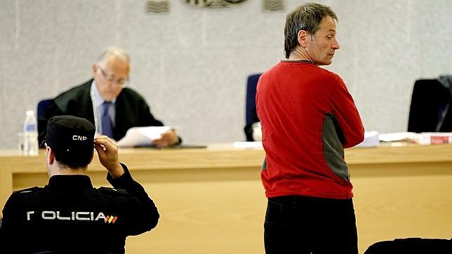 Absuelto el exasesor de Bildu que increpó a aficionados de la selección española