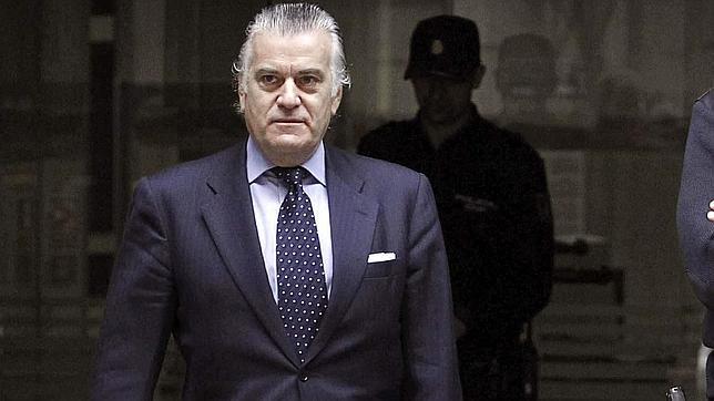 Hacienda alerta de que Bárcenas podría esconder su fortuna en EE.UU., Nassau y Uruguay