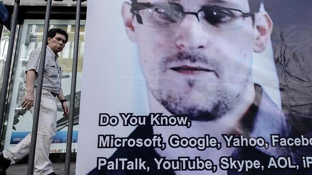 Snowden dice que aceptó su último trabajo sólo para recopilar pruebas del espionaje