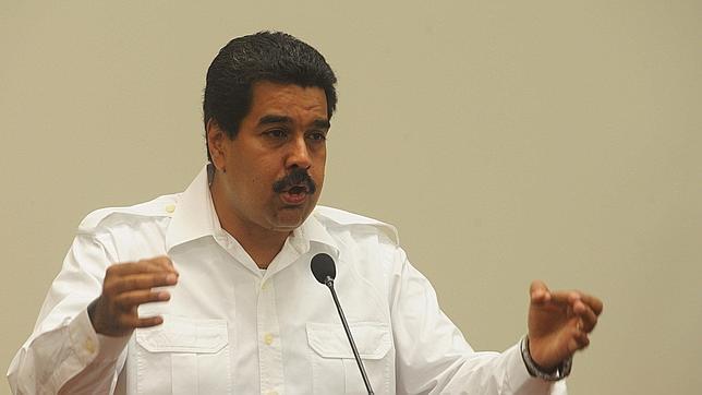 Nicolás Maduro, dispuesto a evaluar el asilo a Snowden