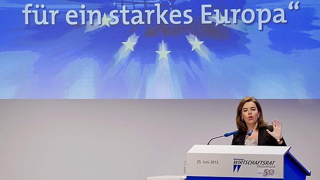 Santamaría: «Que los jóvenes decidan libremente si trabajan en Alemania o en España»