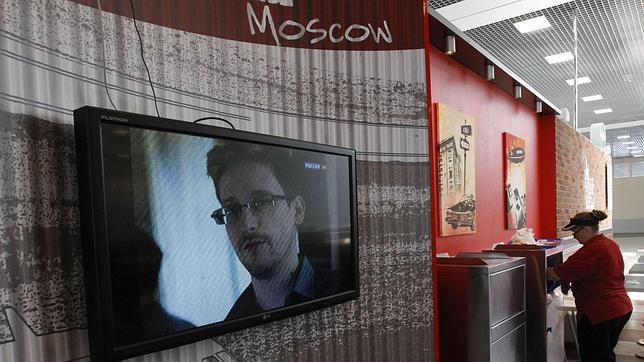 Las contradicciones del topo Snowden