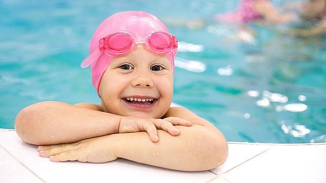 Diez consejos para que los niños estén seguros en las piscinas