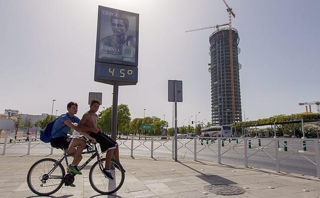 La Unesco archiva el expediente a Sevilla por el impacto de la Torre Pelli