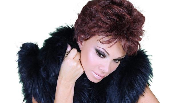 La artista Paloma San Basilio