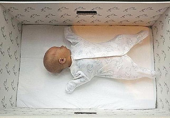 Guillermo y Catalina ya han recibido la tradicional «caja para bebés» de Finlandia