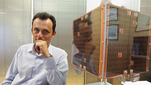 Pedro Duque augura un futuro «preocupante» por el recorte en becas e I+D