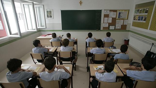 Asturias deberá mantener el concierto a los colegios de educación diferenciada