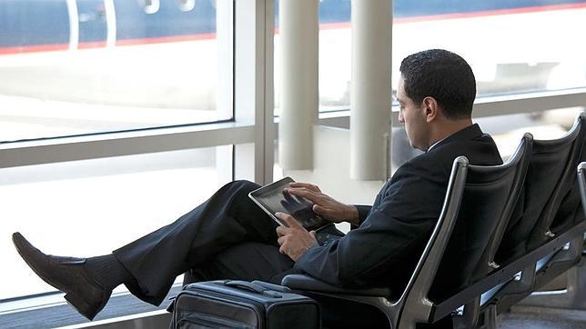 Barajas ofrece wifi gratis durante el primer cuarto de hora