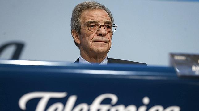 La CMT fija precios para la fibra en edificios un 24% inferiores a lo propuesto por Telefonica