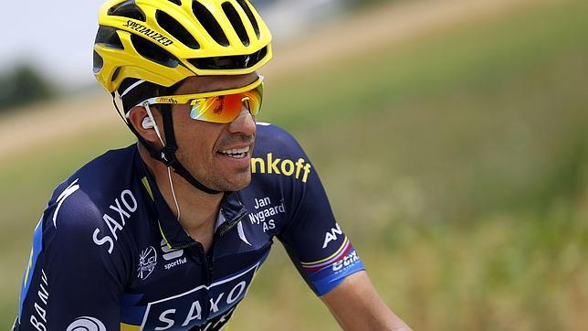 Contador sufrió una leve caída: «Espero que no me afecte»