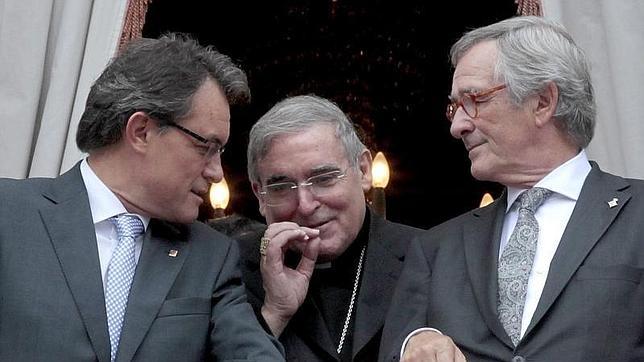 El sucesor de Sistach «debería ser alguien alejado de la política»