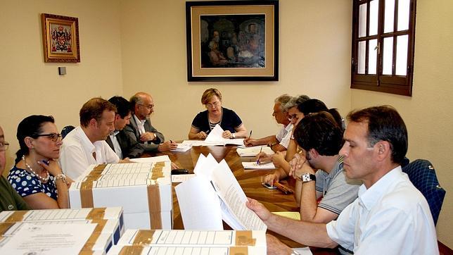 El Ayuntamiento de Toledo comienza a estudiar el contrato de limpieza de 2007