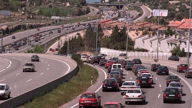 Tráfico en la carretera de La Coruña (N-VI), a la altura de Torrelodones