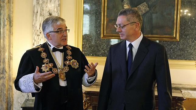 El presidente del CGPJ tiene en sus manos la permanencia de Ruz en la Audiencia