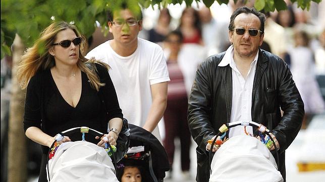 Elvis Costello y Diana Krall: «Niños, ¿queréis venir de gira?»