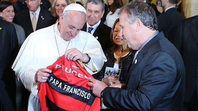 El Papa bendice los Juegos Olímpicos de Río 2016 y recibe las llaves de la ciudad