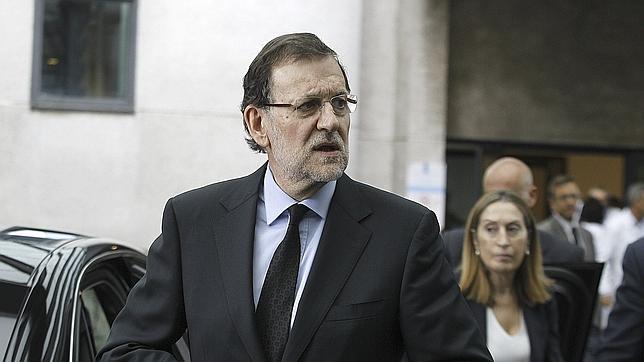 Rajoy, a las familias de las víctimas: «No vais a estar solos»