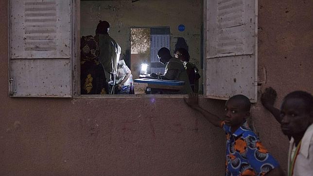 El ex primer ministro Keita se perfila como vencedor de las presidenciales en Malí