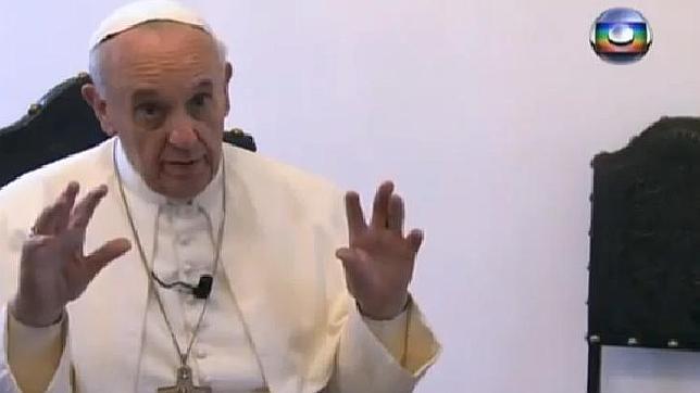 El Papa aborda los escándalos en la Iglesia en su primera entrevista