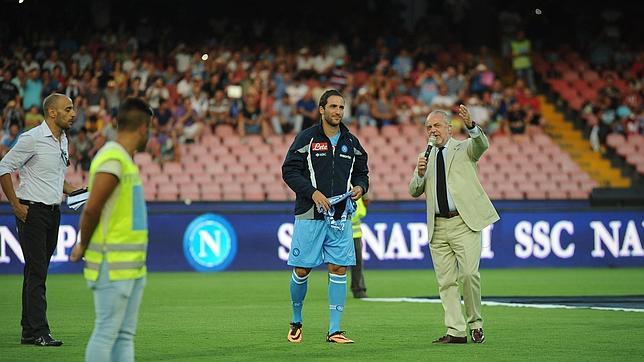 Higuaín, estrella en San Paolo