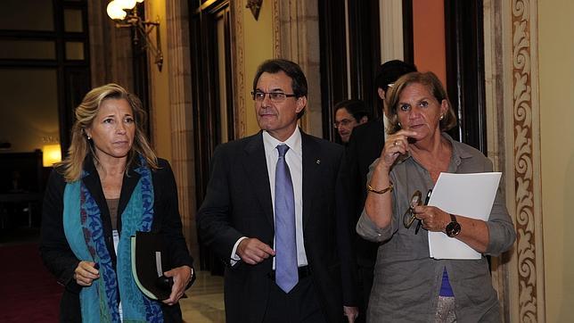 Mas admite que se reunió en Menorca con Millet, cerebro del expolio del Palau