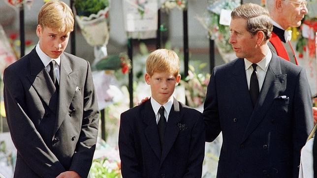 El Príncipe Guillermo quiere que su hijo visite la tumba de Lady Di