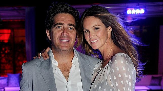 La supermodelo Elle Macpherson da el «sí quiero» a Jeffrey Soffer en Fiji