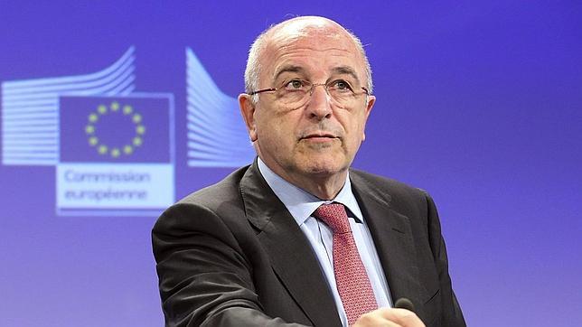 El Pleno de Vigo declara a Almunia «persona non grata» y piden su dimisión