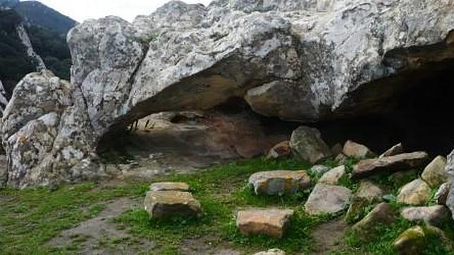 Tesoros custodiados por mujeres encantadas