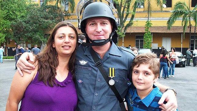 Un niño de 12 años mata a toda su familia y después se suicida en Brasil