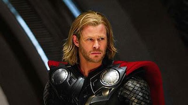 Thor, listo para salvar la Tierra y los Nueve Reinos de un oscuro y vengativo enemigo
