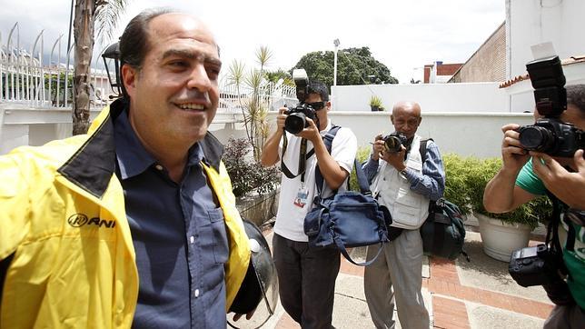 La supuesta nacionalidad colombiana de Maduro «genera dudas» en el Ejército