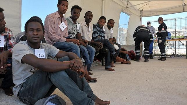 Mueren ahogados seis inmigrantes a pocos metros de las costas de Sicilia