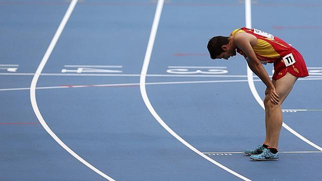 Dos tropezones dejan sin final a Bustos