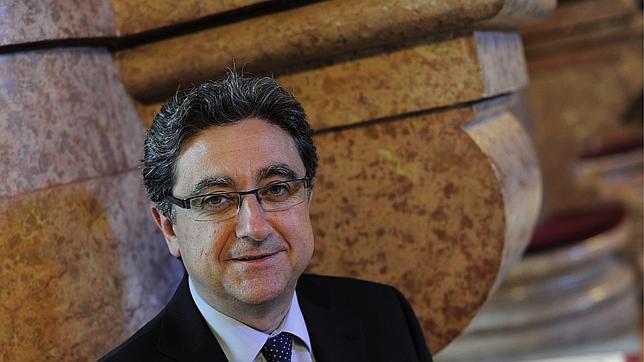 El PP acusa a CiU de querer imponer en Sitges la ruptura con España