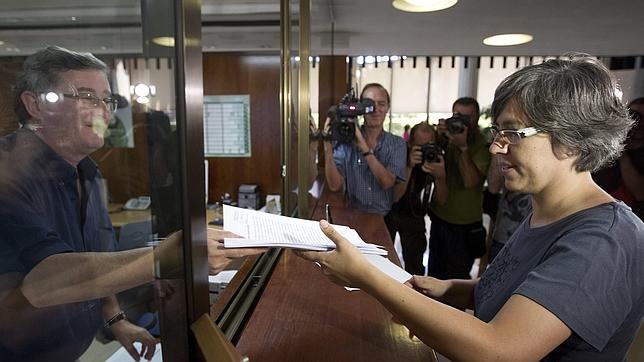 El Defensor del Pueblo no recurrirá ante el Constitucional la Ley Antidesahucios