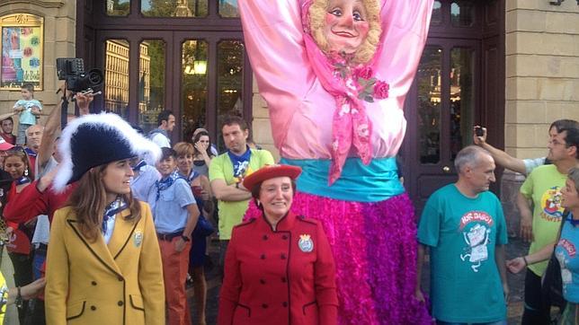 Los presos de ETA se adueñan del inicio de las fiestas de Bilbao