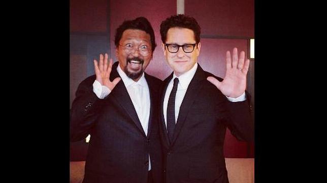 Takashi Murakami junto a JJ Abrams, creador de la serie Perdidos