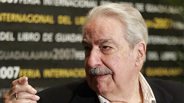 Álvaro Mutis cumple 90 años