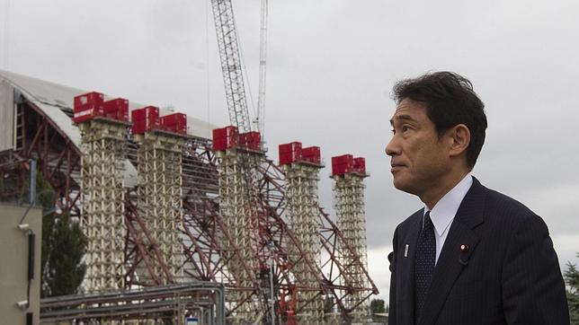 El ministro de Exteriores japonés visita Chernóbil para aprender de lo ocurrido