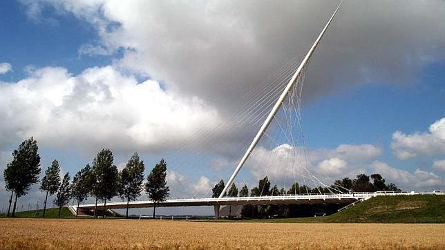Más denuncias para Calatrava: ahora por tres puentes en Holanda