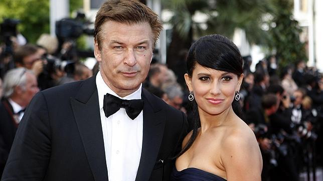 Alec Baldwin agrede a un paparazzi