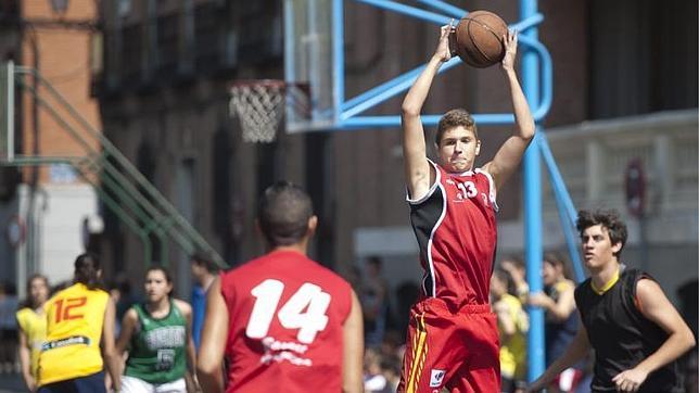 El torneo de baloncesto tiene también bastantes seguidores