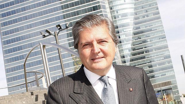 El secretario de Estado español para la UE participa en un mitin electoral con Merkel