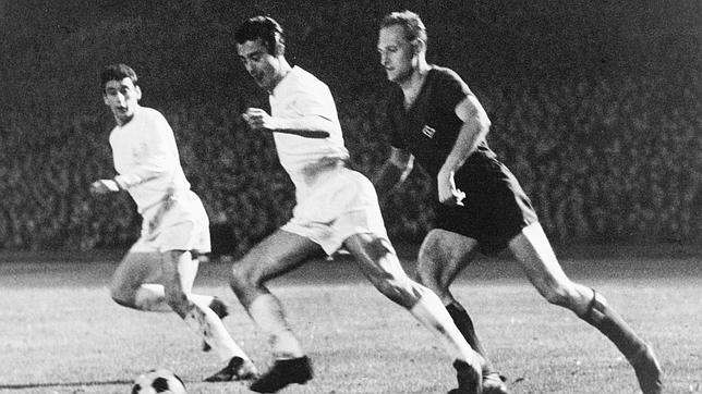 Fallece Isidro, exjugador de Betis y Real Madrid